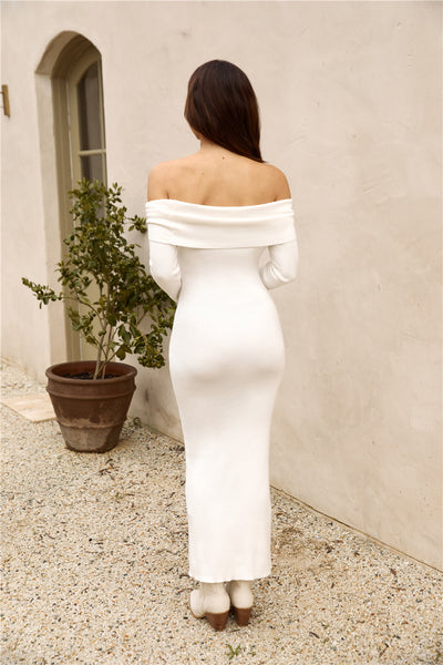 Angels Sing Off Shoulder Knit Maxi Dress White