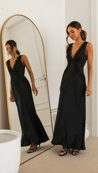 Tempest Maxi Dress (Black)