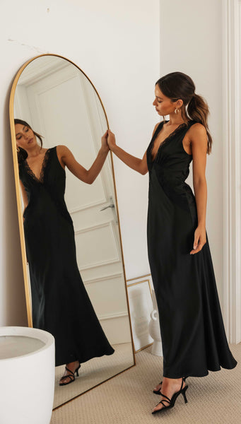 Tempest Maxi Dress (Black)