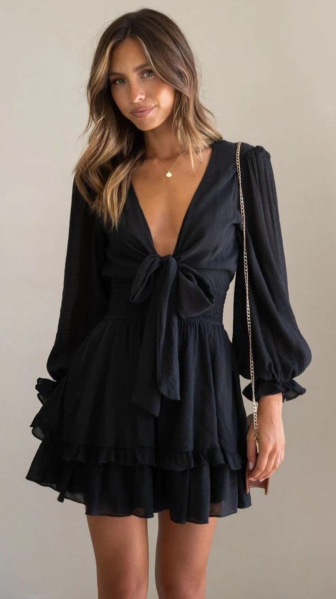 Black Long Sleeves Bowknot Mini Dress