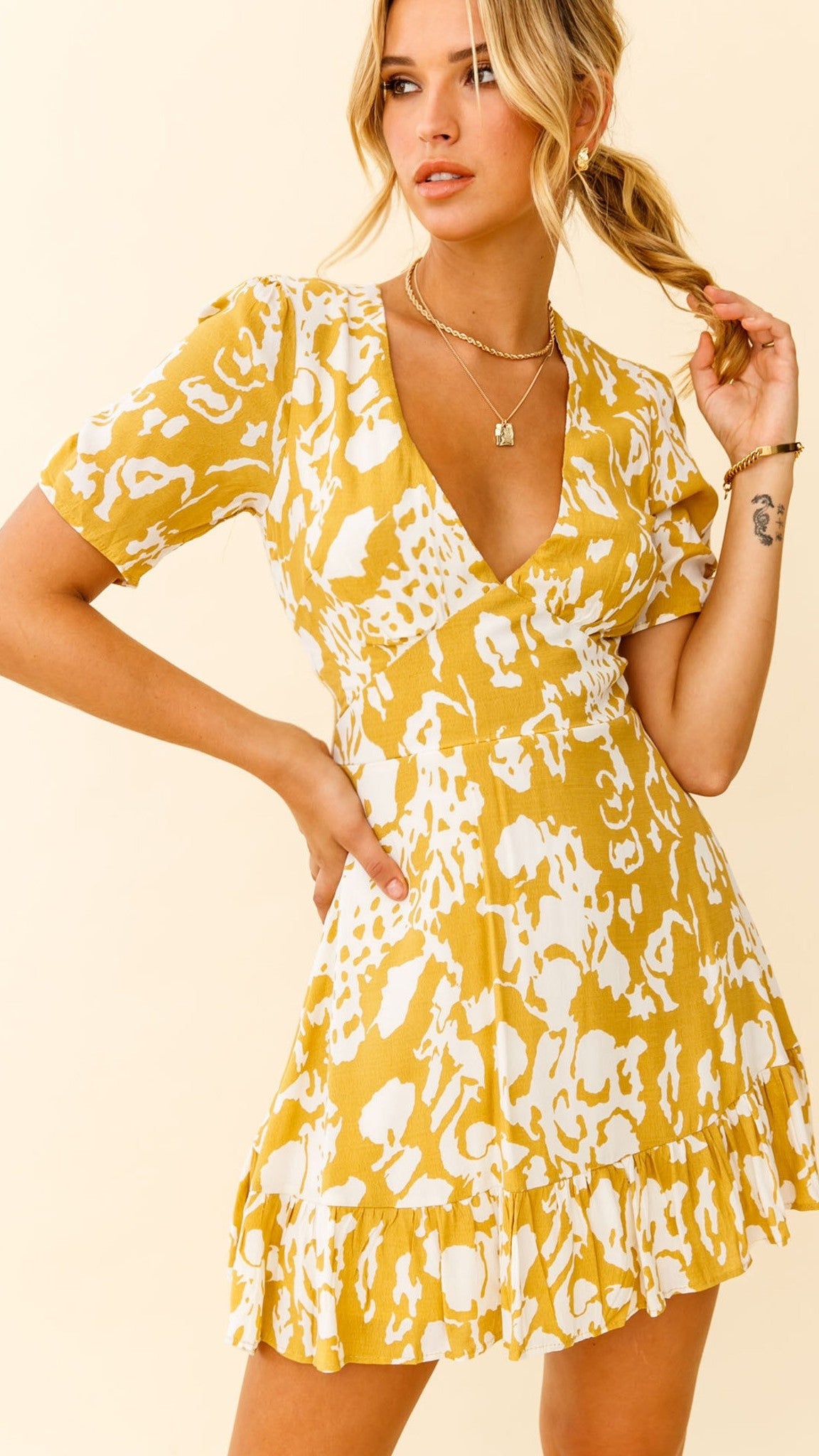 Mustard Stencil Print Ruched Sleeve Tea Dress