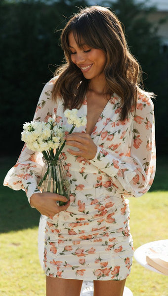 White Floral Long Sleeves Bodycon Dress