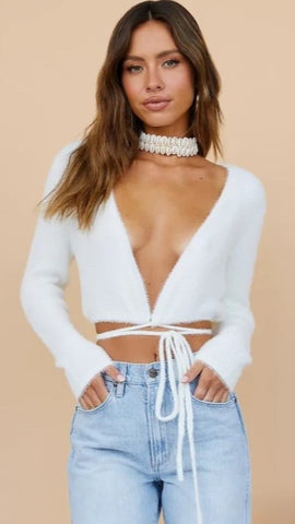 White Long Sleeves Knot Crop Top