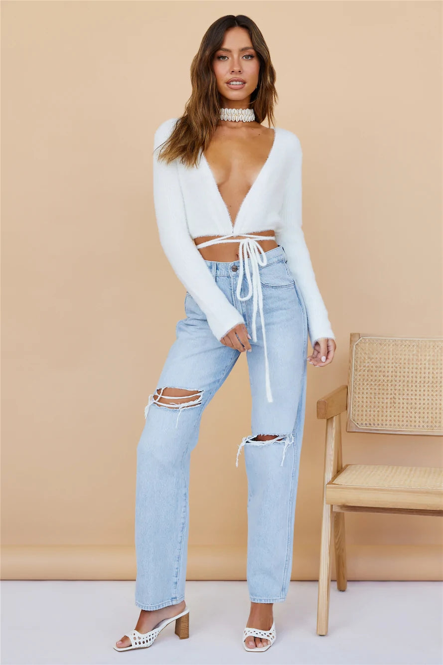 White Long Sleeves Knot Crop Top