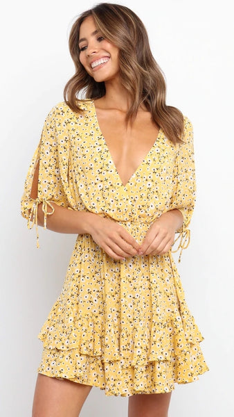 Yellow Daisy Floral Withdraw Mini Dress