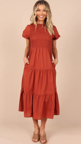 Brown Tiered Short Sleeves Midi Dress